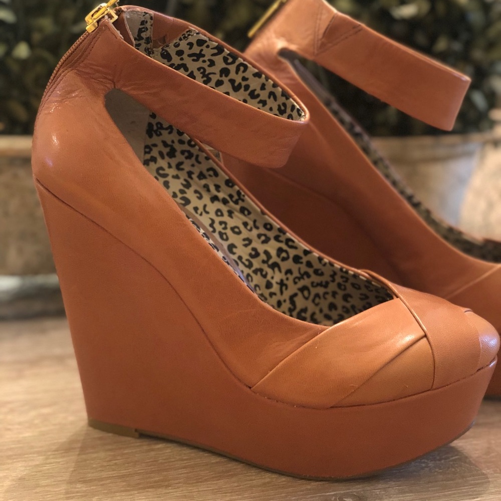 Jessica Simpson WEDGES